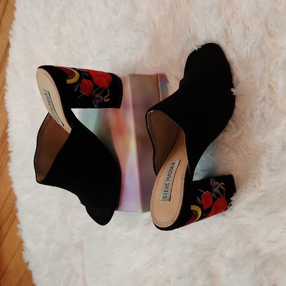 Steve Madden mules with floral embroidered  heel - Picture 3 of 8